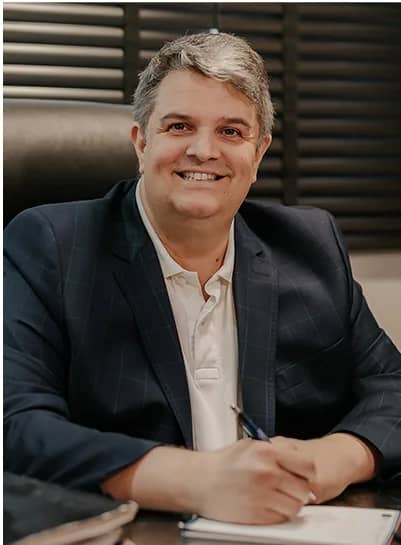 Dr. Gustavo Ferraz de Oliveira